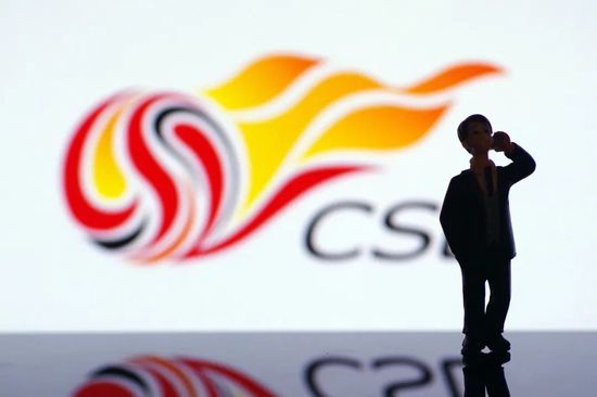 欧联-利物浦1-2圣吉罗斯仍小组头名收官宽萨破门北京时间12月15日凌晨1:45，2023-24赛季欧联杯小组赛E组第6轮，利物浦客战圣吉罗斯。
